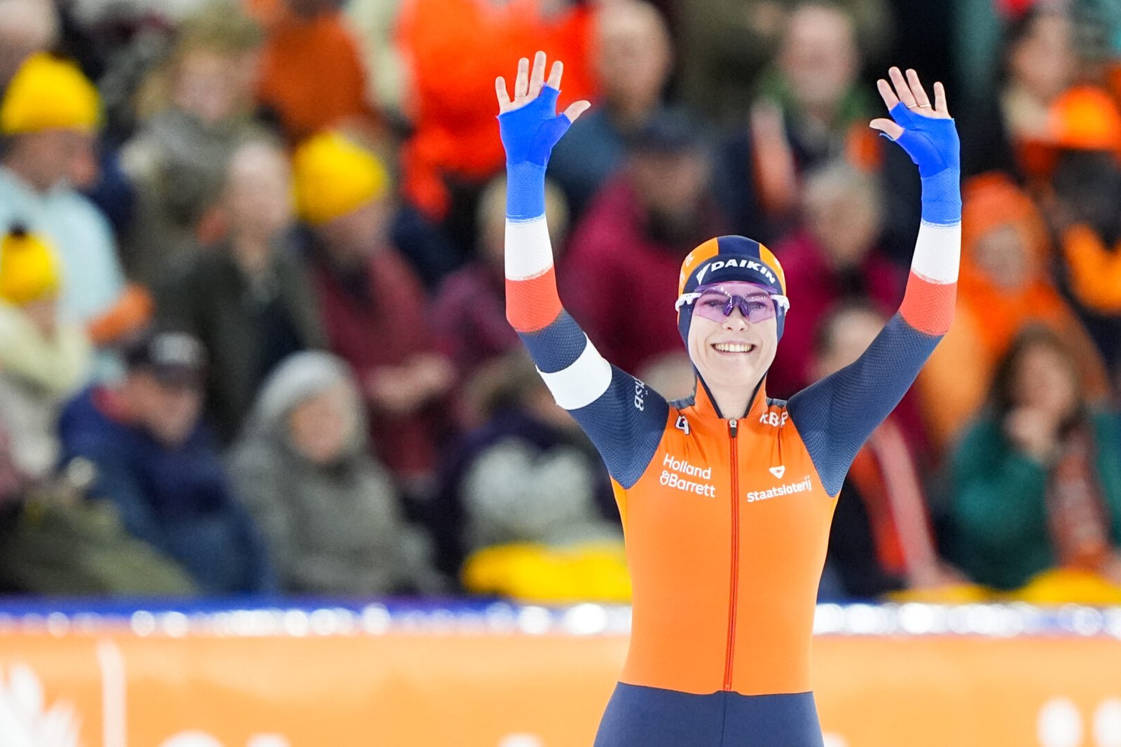 Dione Voskamp schaatst bij Team Novus